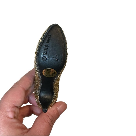 METROPOLITAN MUSEUM OF ART Gold Glittering 50's Shoe Ornament 2010 - Picture 8 of 12